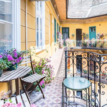 Apartament - Quiet - Comfy Budapesta